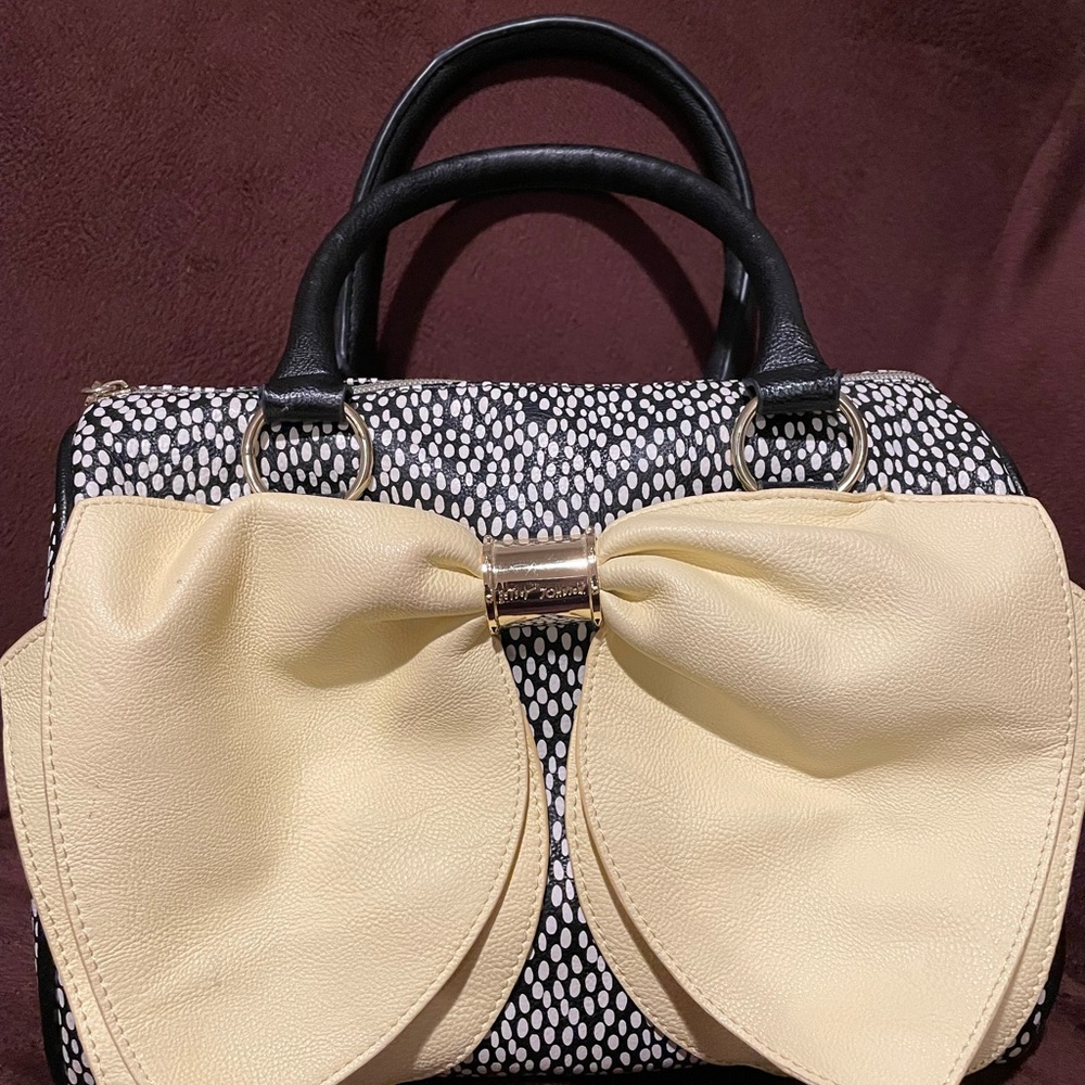 Betsey johnson polka dot bow purse